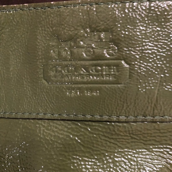 Coach purse - Picture 4 of 8